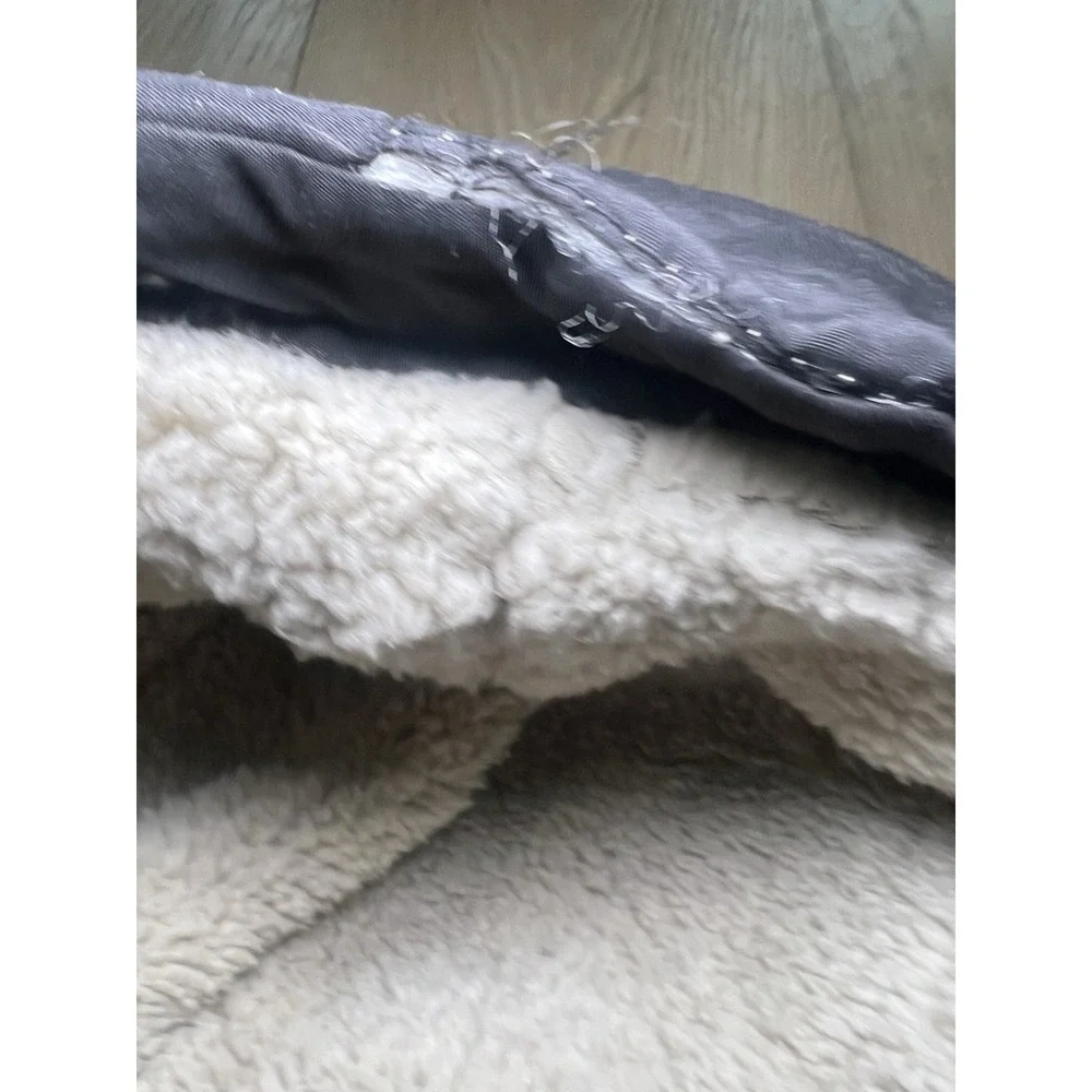 London Fog‎ Boys Black Puffer Jacket Size Medium (10/12)